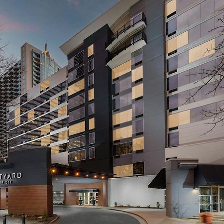 Courtyard By Marriott Atlanta Buckhead Hotel Exterior foto